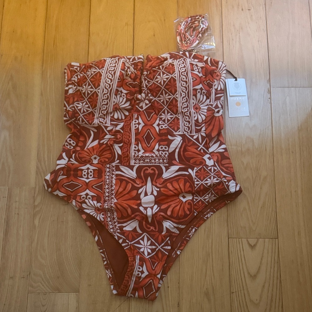 Shade & Shore Swimwear in Orange Rust, White, Red(ish) Pattern